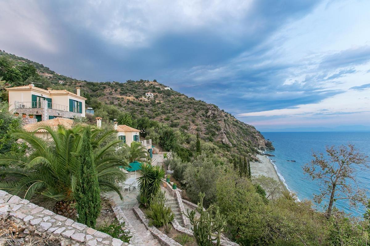 Kissakas Villas Leonídion Exterior foto